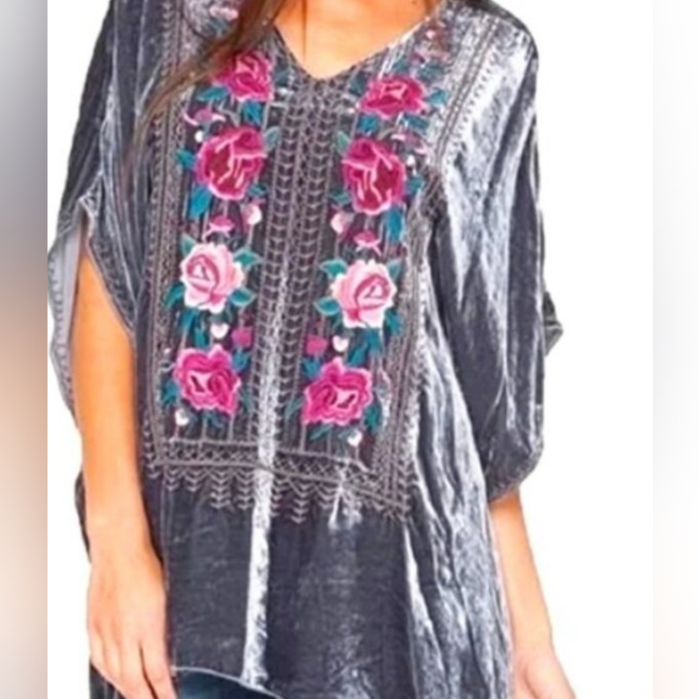 Johnny Was Tilda Velvet Embroidered Floral Gray Top